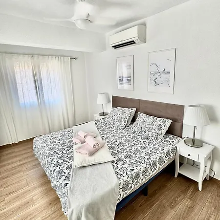 Del Mar 2 Deluxe Playa Del Cura * 또레비에하