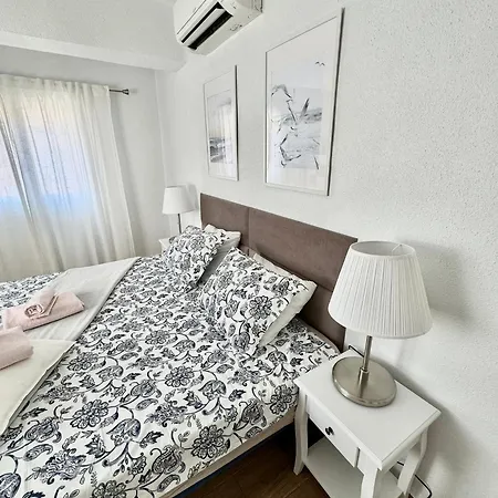 Del Mar 2 Deluxe Playa Del Cura 아파트 또레비에하